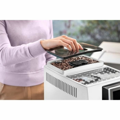 Caffettiera superautomatica DeLonghi Magnifica S 1450 W Bianco