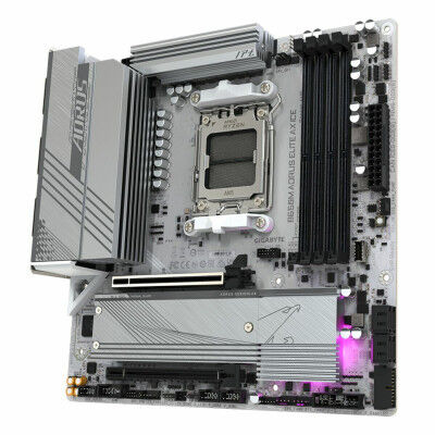 Scheda Madre Gigabyte AMD AM5 AMD B650